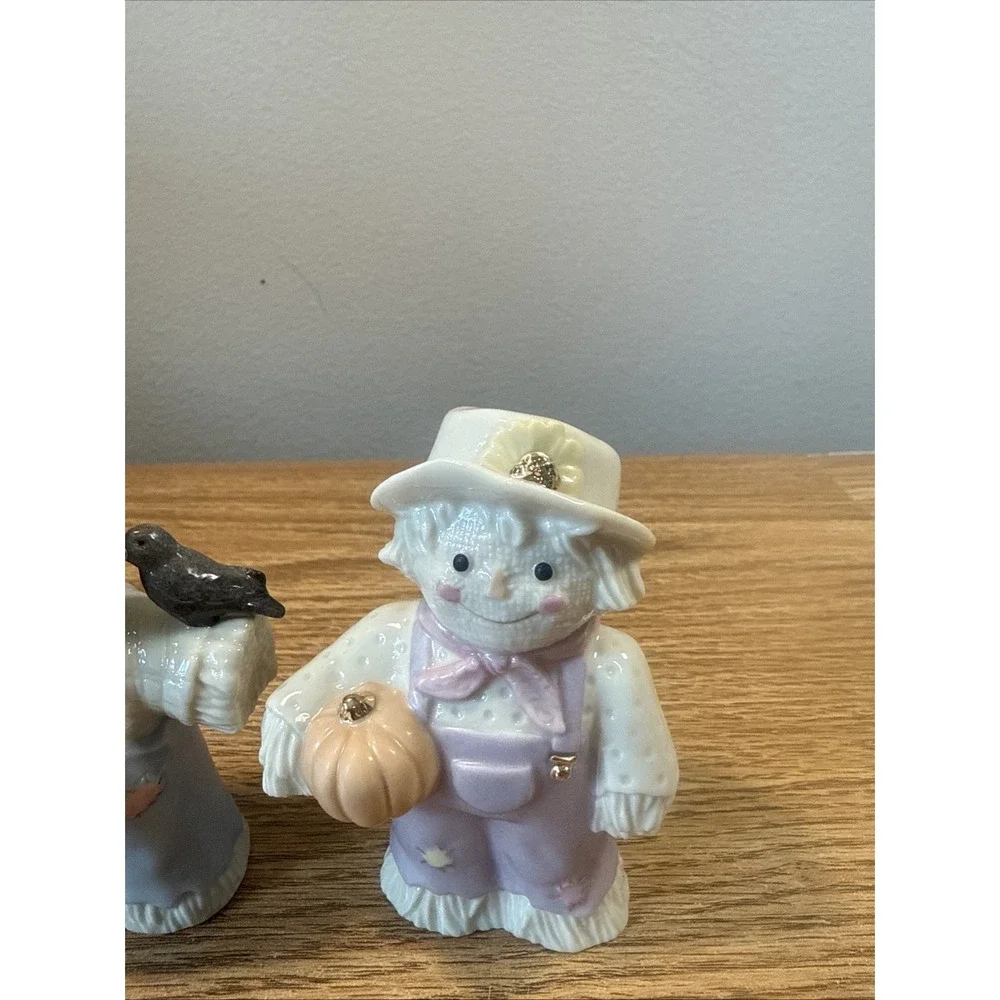 Lenox A Dash Of Autumn Salt Pepper Shaker‎ Set Fall Scarecrow Couple Collectable
